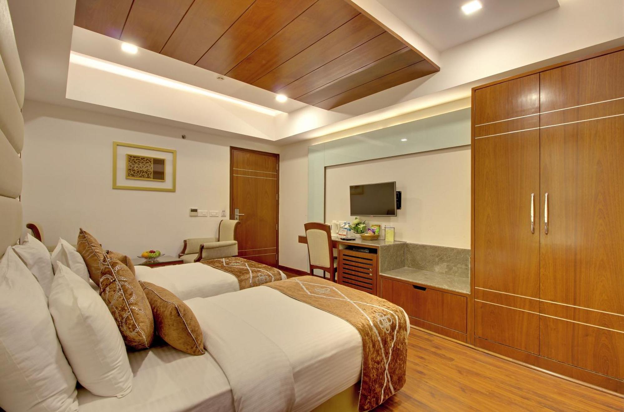 Hotel Swaran Palace Delhi  Luaran gambar